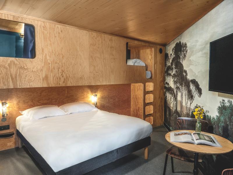 Eklo Hotels Paris Roissy CDG Airport image