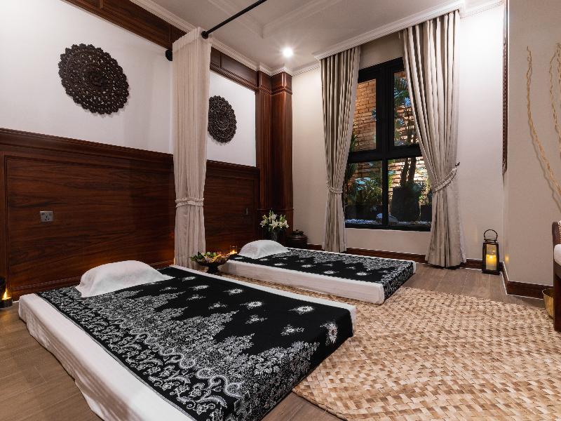 Anik Palace Hotel image
