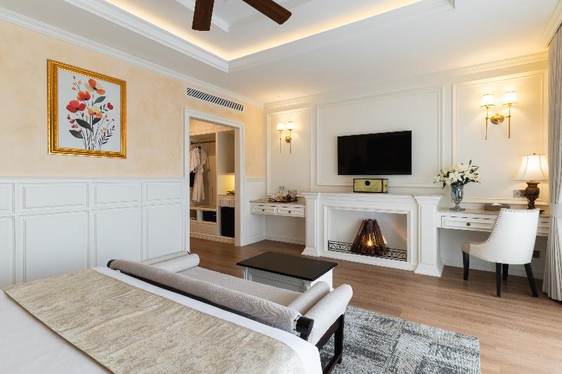 Anik Palace Hotel image