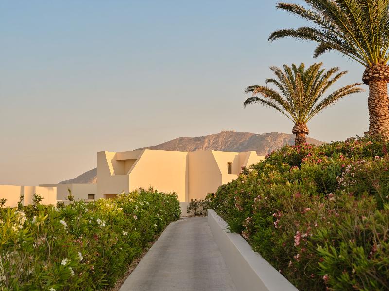 Nous Santorini image