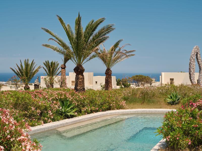 Nous Santorini image