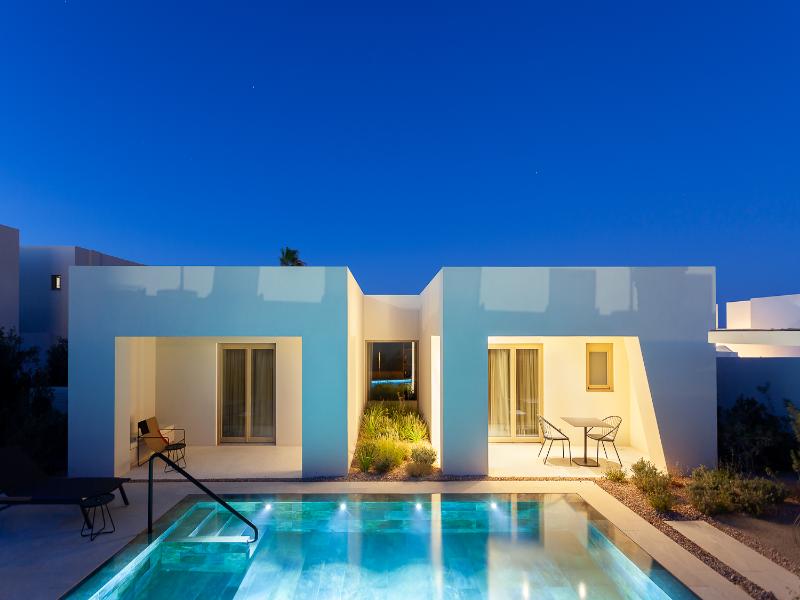 Nous Santorini image