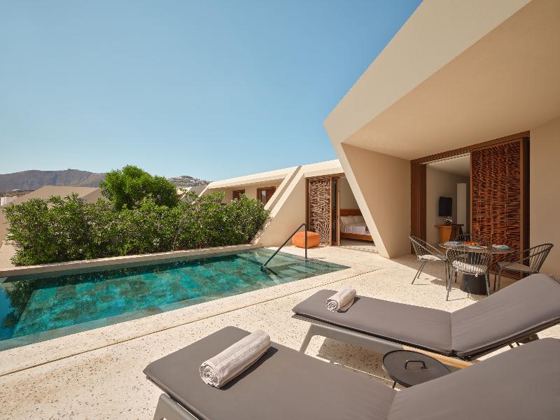 Nous Santorini image