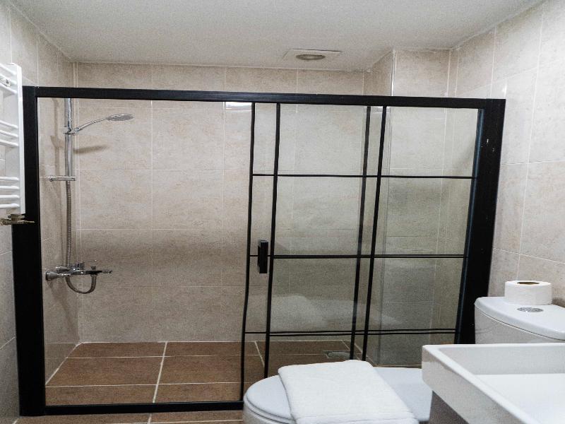 Mila Suites Taksim image