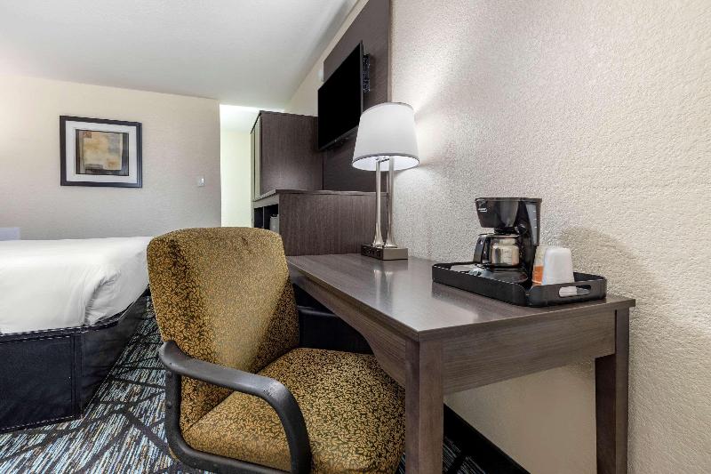 Quality Inn Cameron image