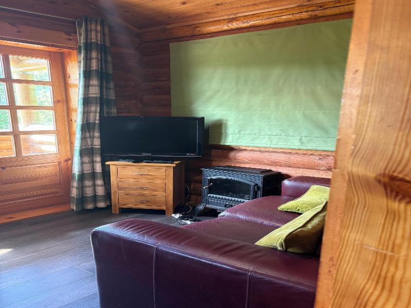 Bcc Loch Ness Log Cabins image