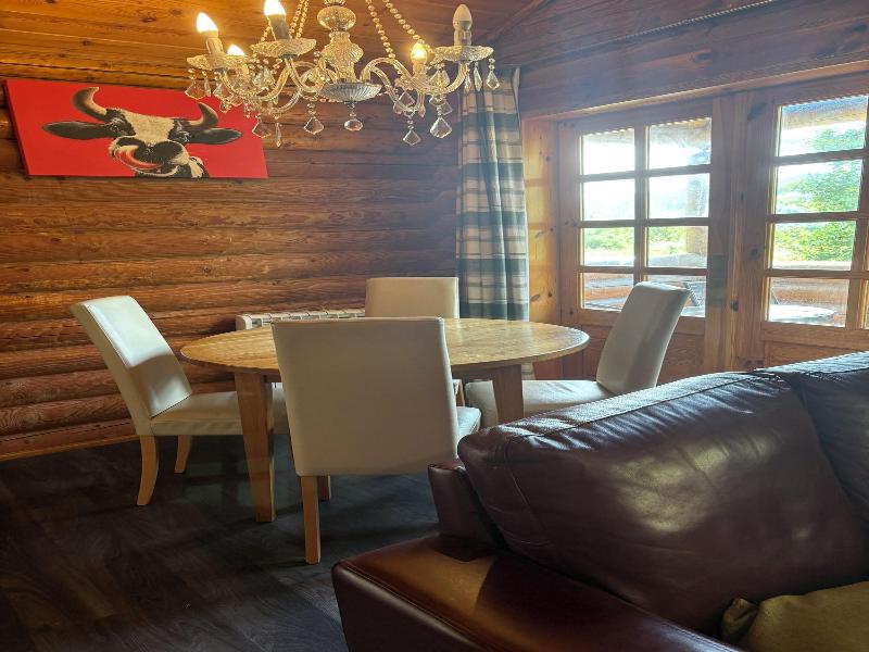 Bcc Loch Ness Log Cabins image