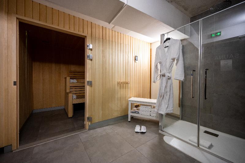 Nemea Appart'Hotel Levallois Perret image