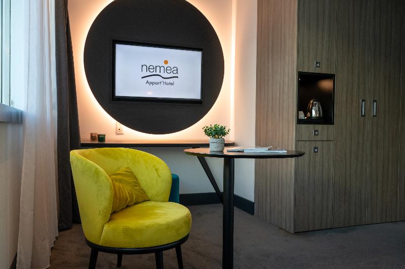 Nemea Appart'Hotel Levallois Perret image