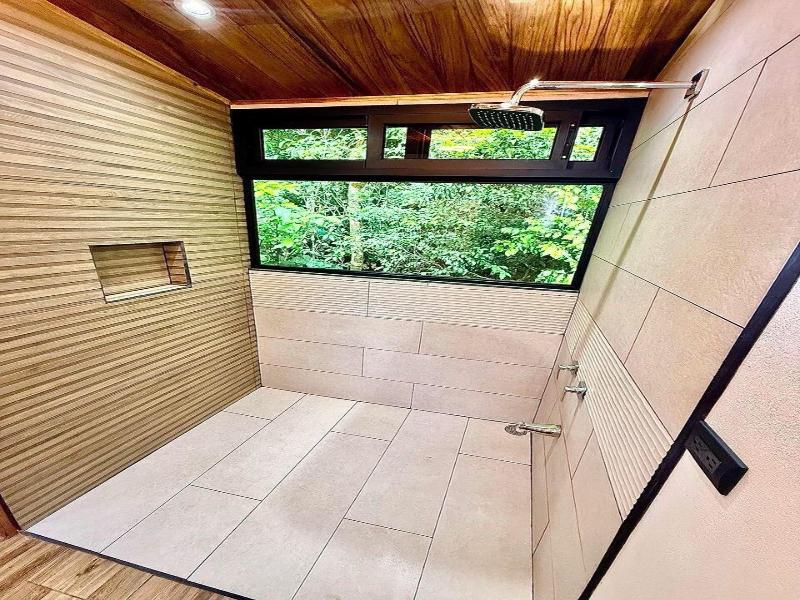 Cabaã±as Hoja Verde image