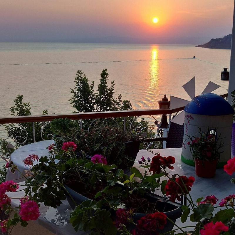 Hotel Mola