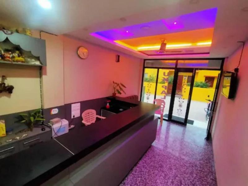 Goroomgo Hotel Uk Palace Puri image