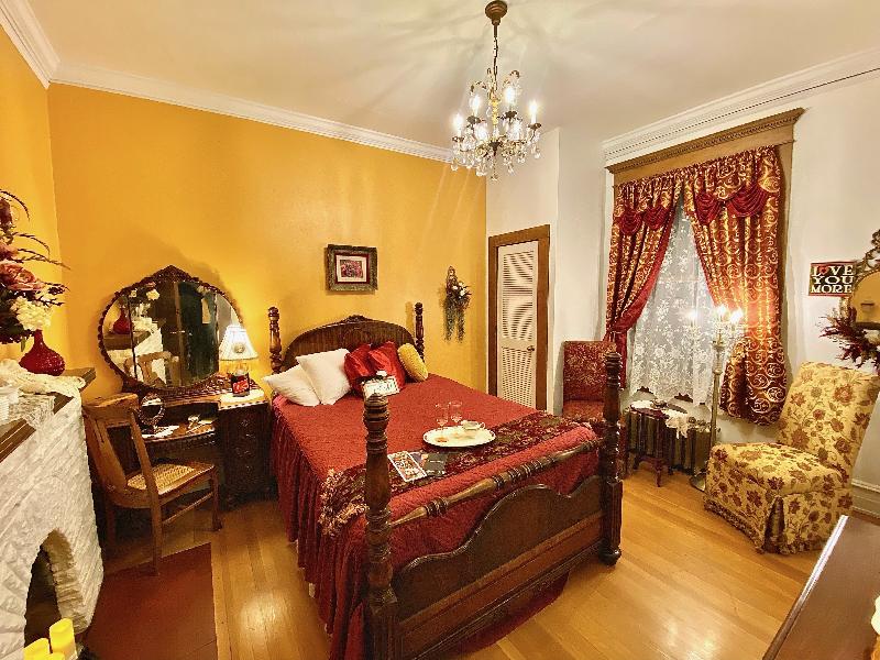 The Abriendo Inn image