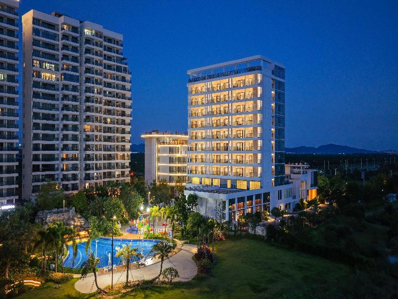 Holiday Inn Express Jiangmen Yinhu Bay image
