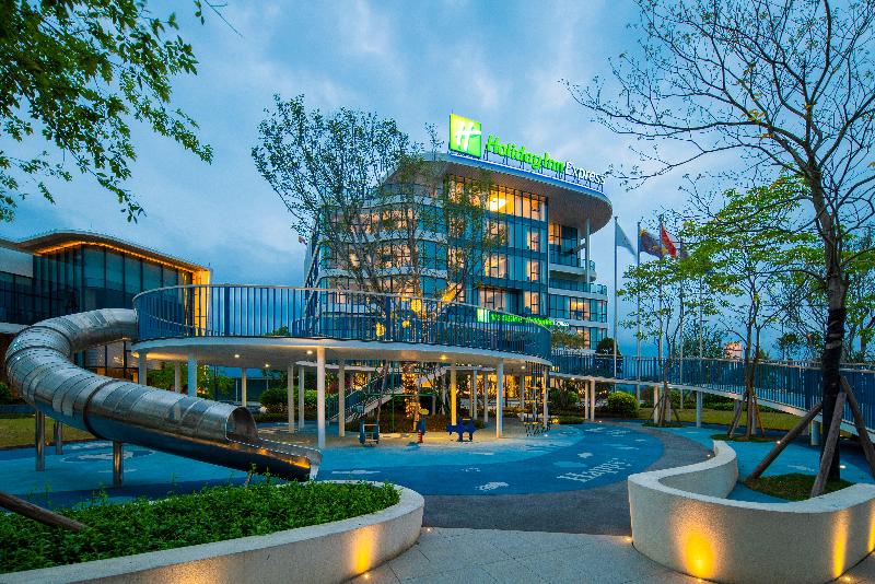Holiday Inn Express Jiangmen Yinhu Bay image 10