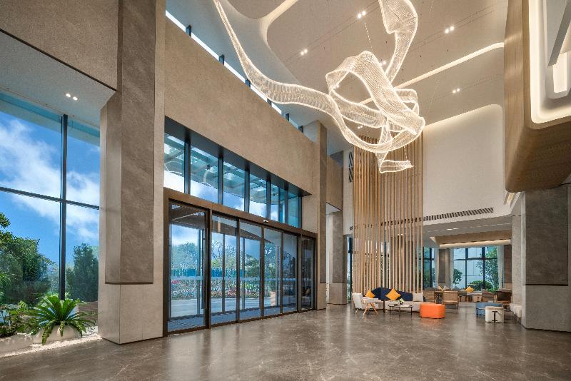 Holiday Inn Express Jiangmen Yinhu Bay image