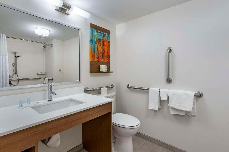 Mainstay Suites (Lexington-KY) image