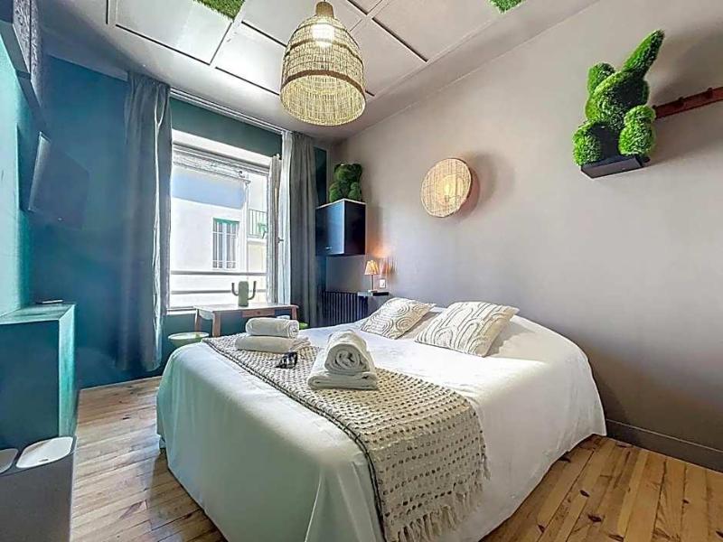 Hotel Des Bains image
