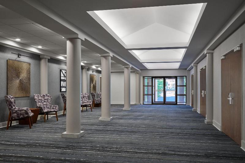 Delta Hotels By Marriott Little Rock West (ex. Cro image