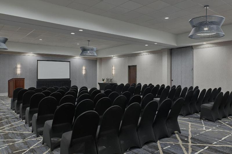 Delta Hotels By Marriott Little Rock West (ex. Cro image