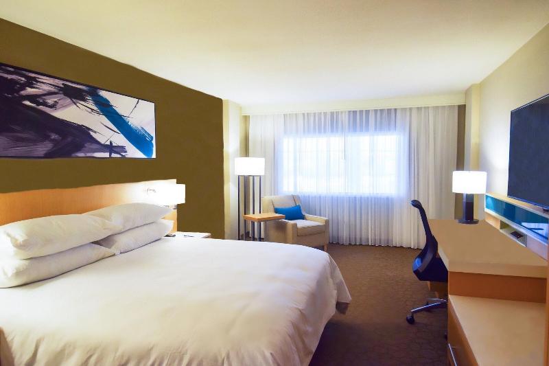 Delta Hotels By Marriott Little Rock West (ex. Cro image