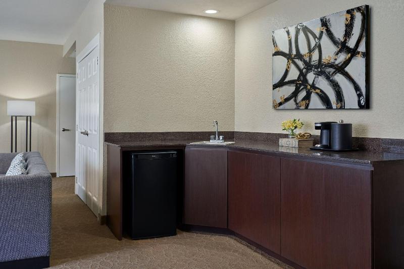 Delta Hotels By Marriott Little Rock West (ex. Cro image