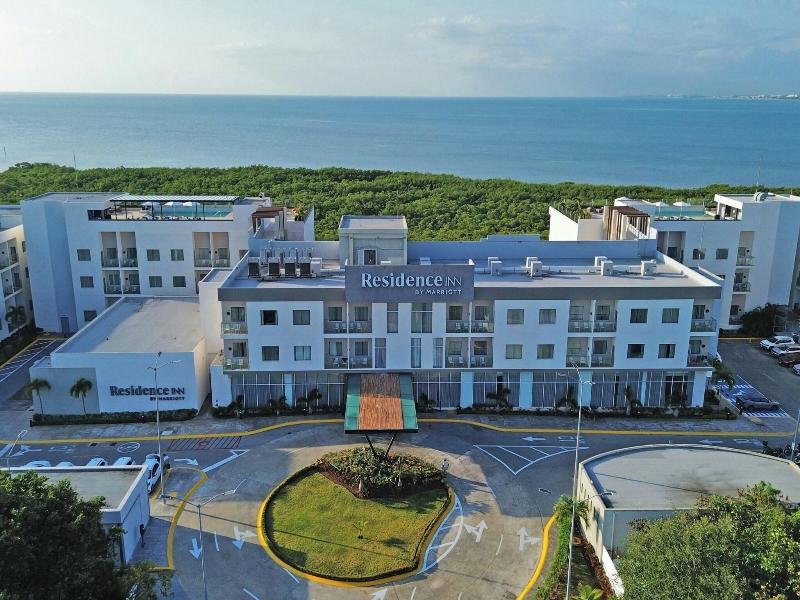 Residence Inn By Marriott Cancun Hotel Zone image