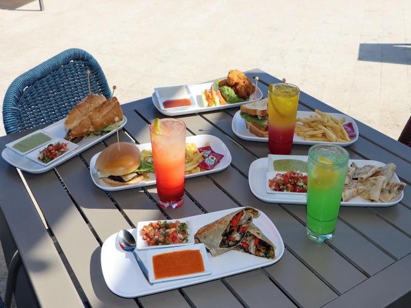 Residence Inn By Marriott Cancun Hotel Zone image