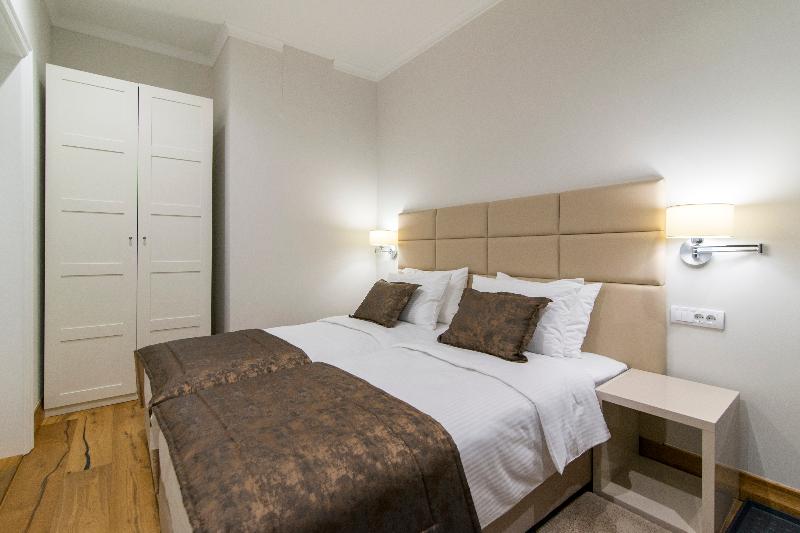 Lanterna Rooms City Center image