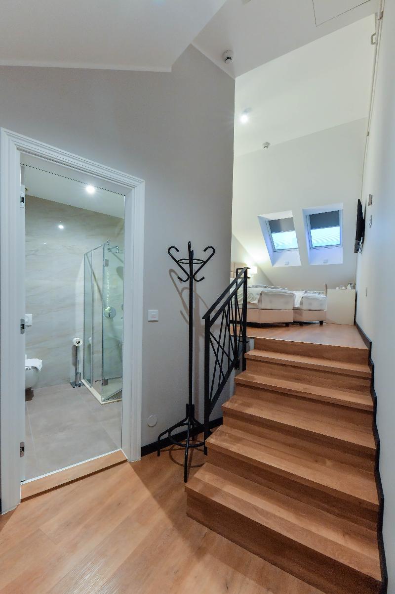 Lanterna Rooms City Center image