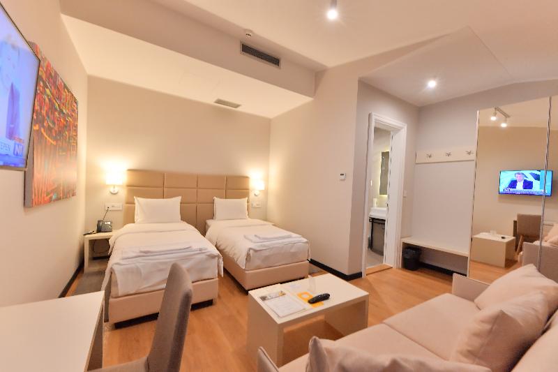 Lanterna Rooms City Center image