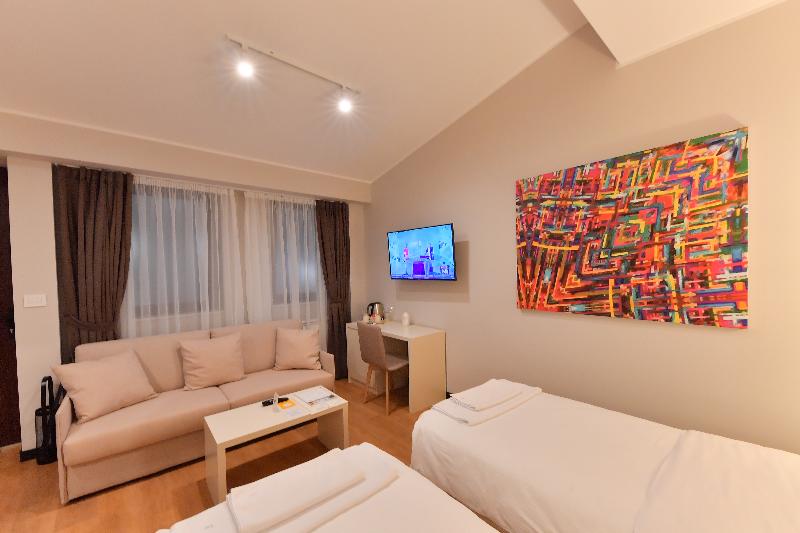Lanterna Rooms City Center image
