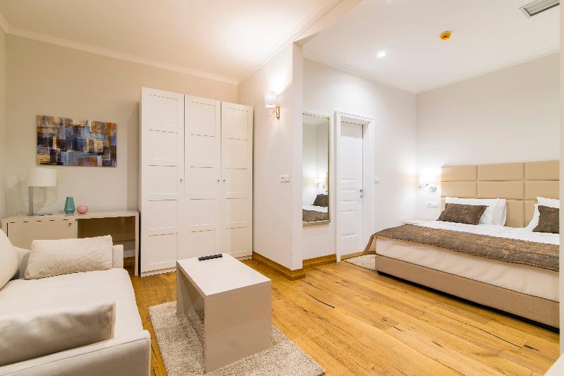 Lanterna Rooms City Center image