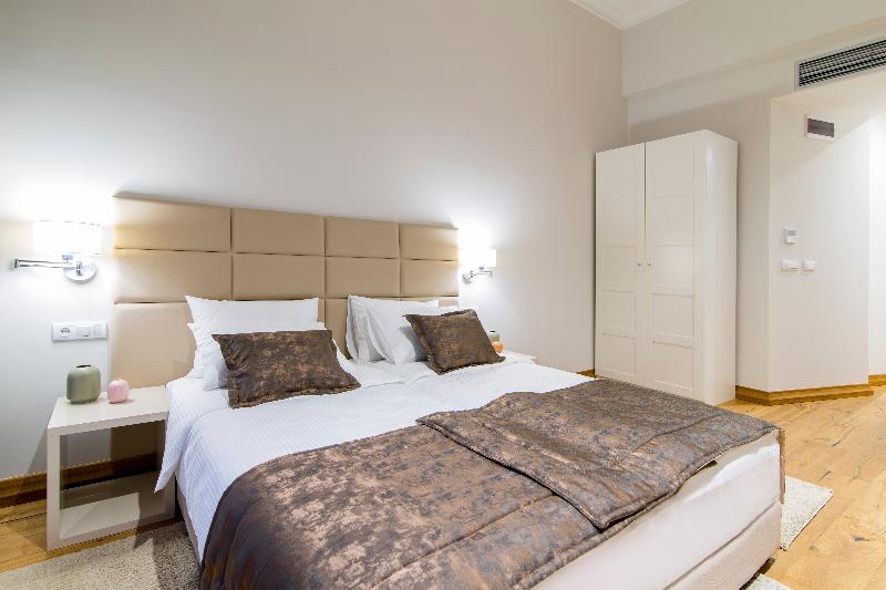 Lanterna Rooms City Center image