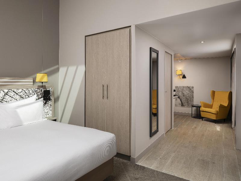 Hilton Garden Inn Paris La Villette image