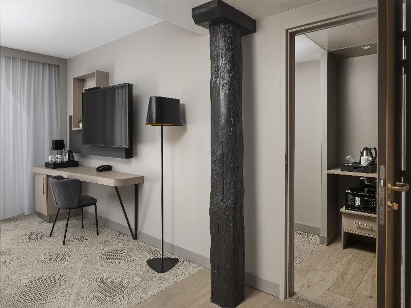 Hilton Garden Inn Paris La Villette image