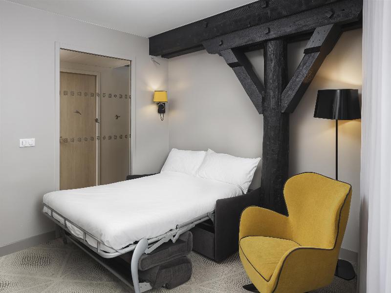 Hilton Garden Inn Paris La Villette image