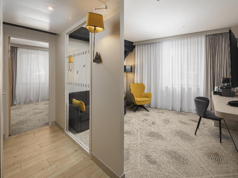 Hilton Garden Inn Paris La Villette image