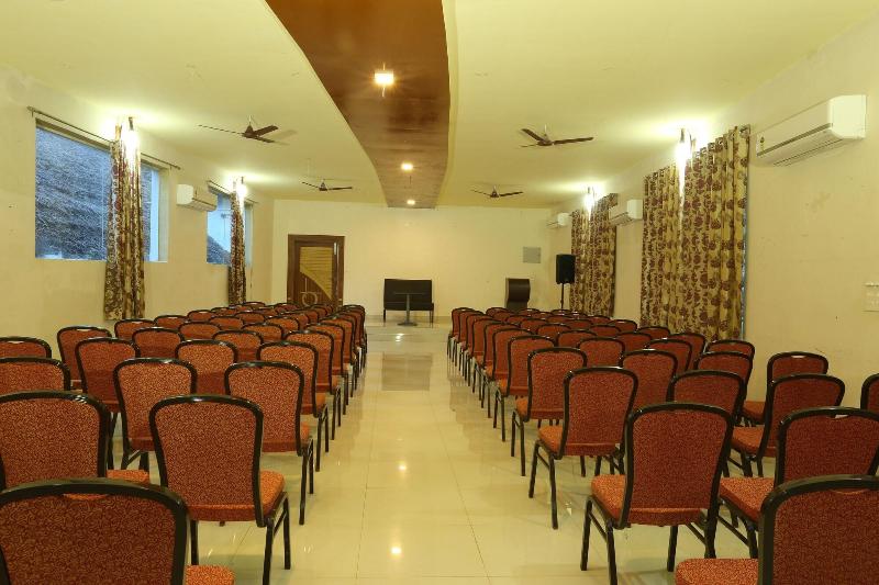 Sterling Palavelli Godavari image