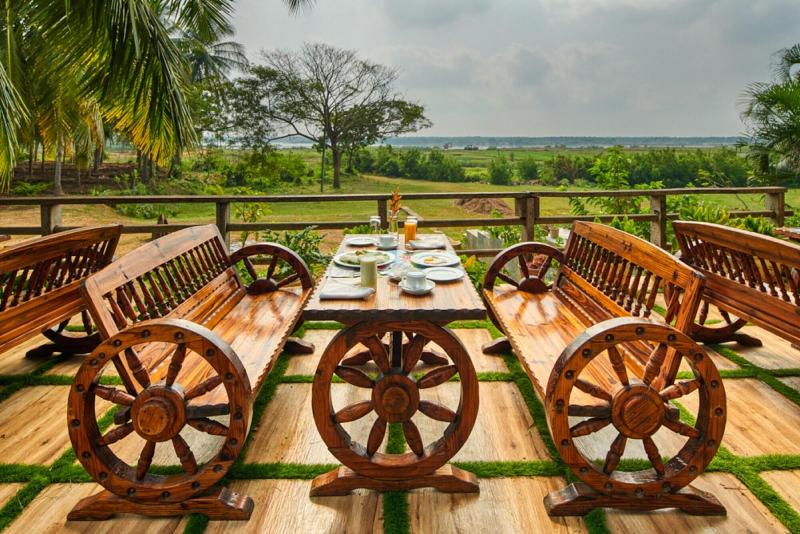 Sterling Palavelli Godavari image