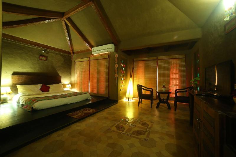 Sterling Palavelli Godavari image