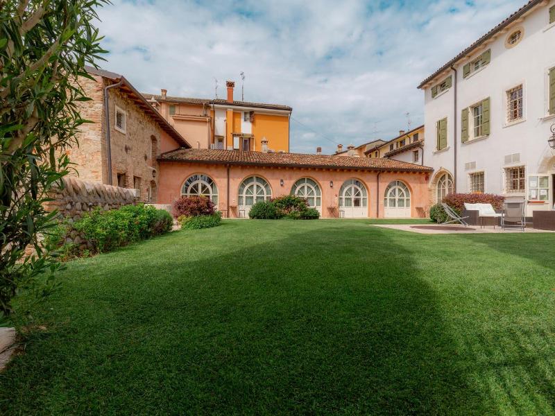 Residence Corte San Carlo image