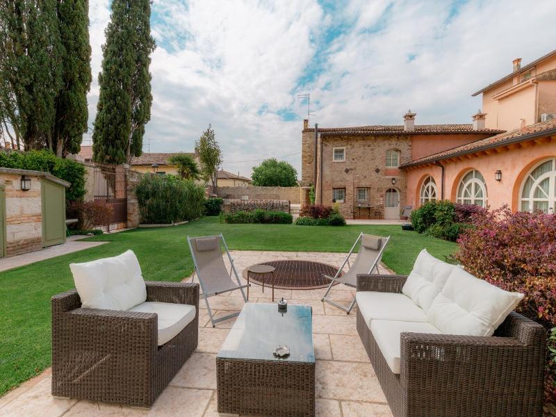 Residence Corte San Carlo image