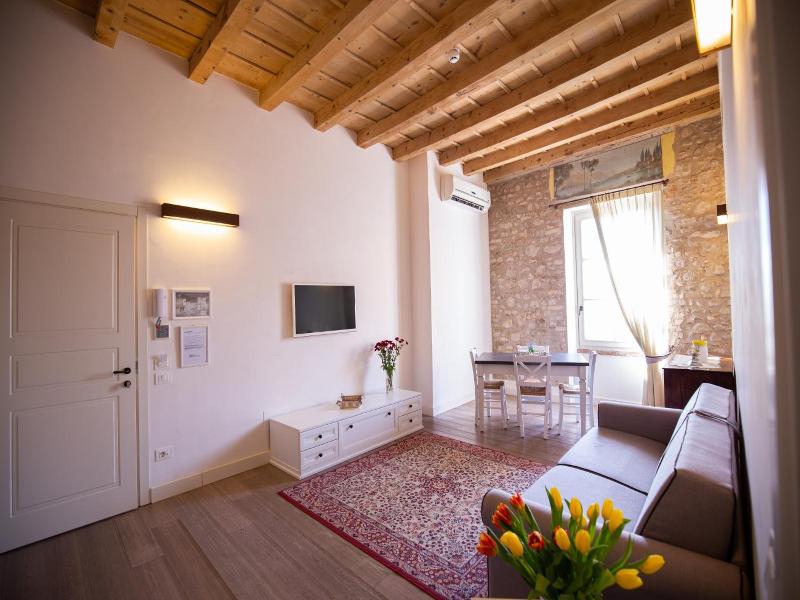 Residence Corte San Carlo image