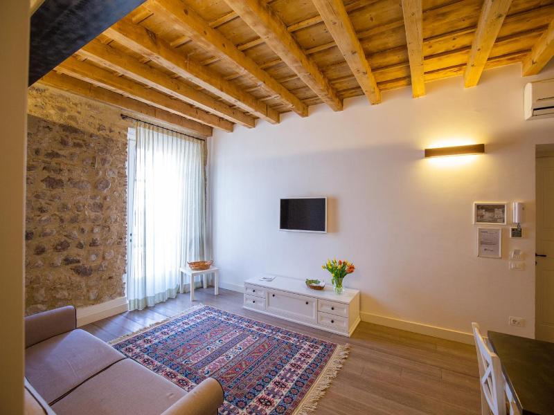 Residence Corte San Carlo image