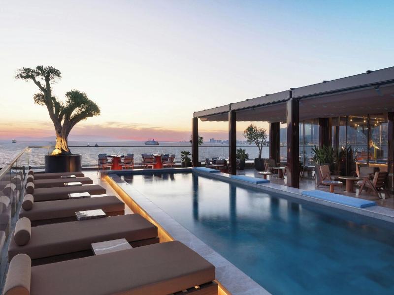 Izmir Marriott image