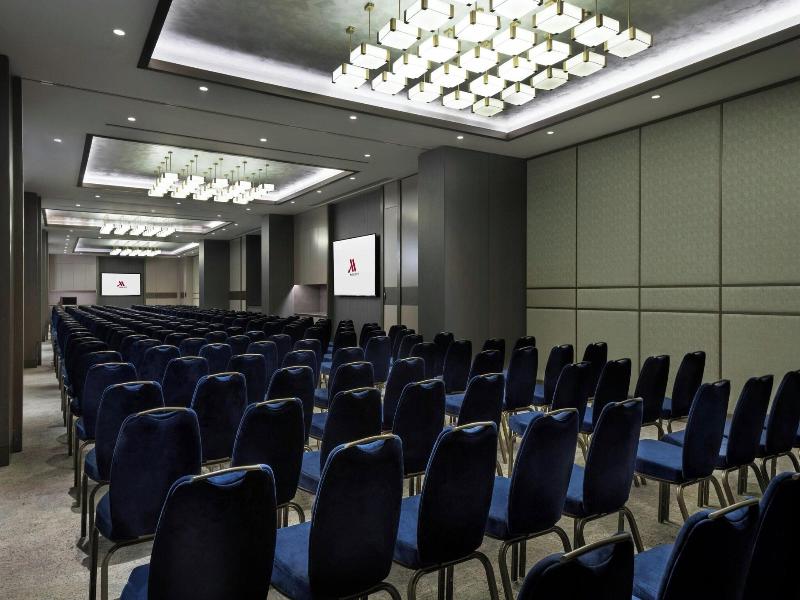Izmir Marriott image