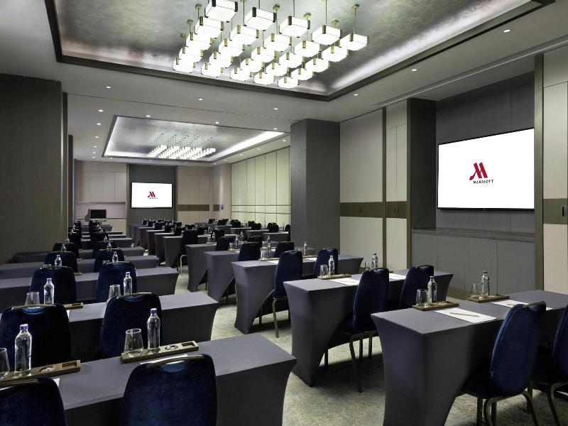 Izmir Marriott image