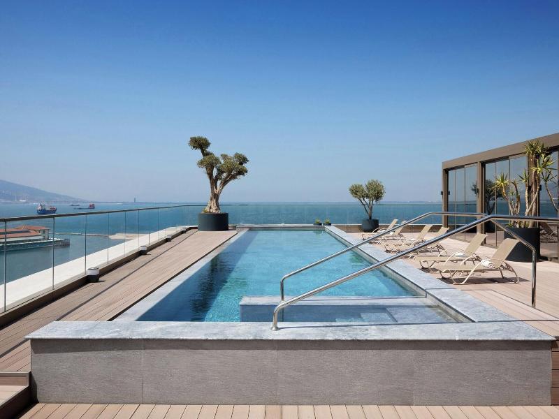 Izmir Marriott image