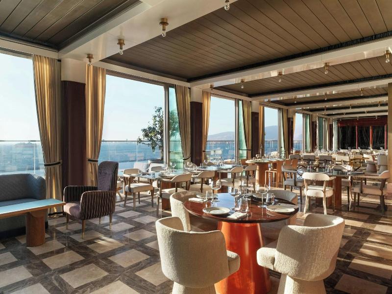 Izmir Marriott image